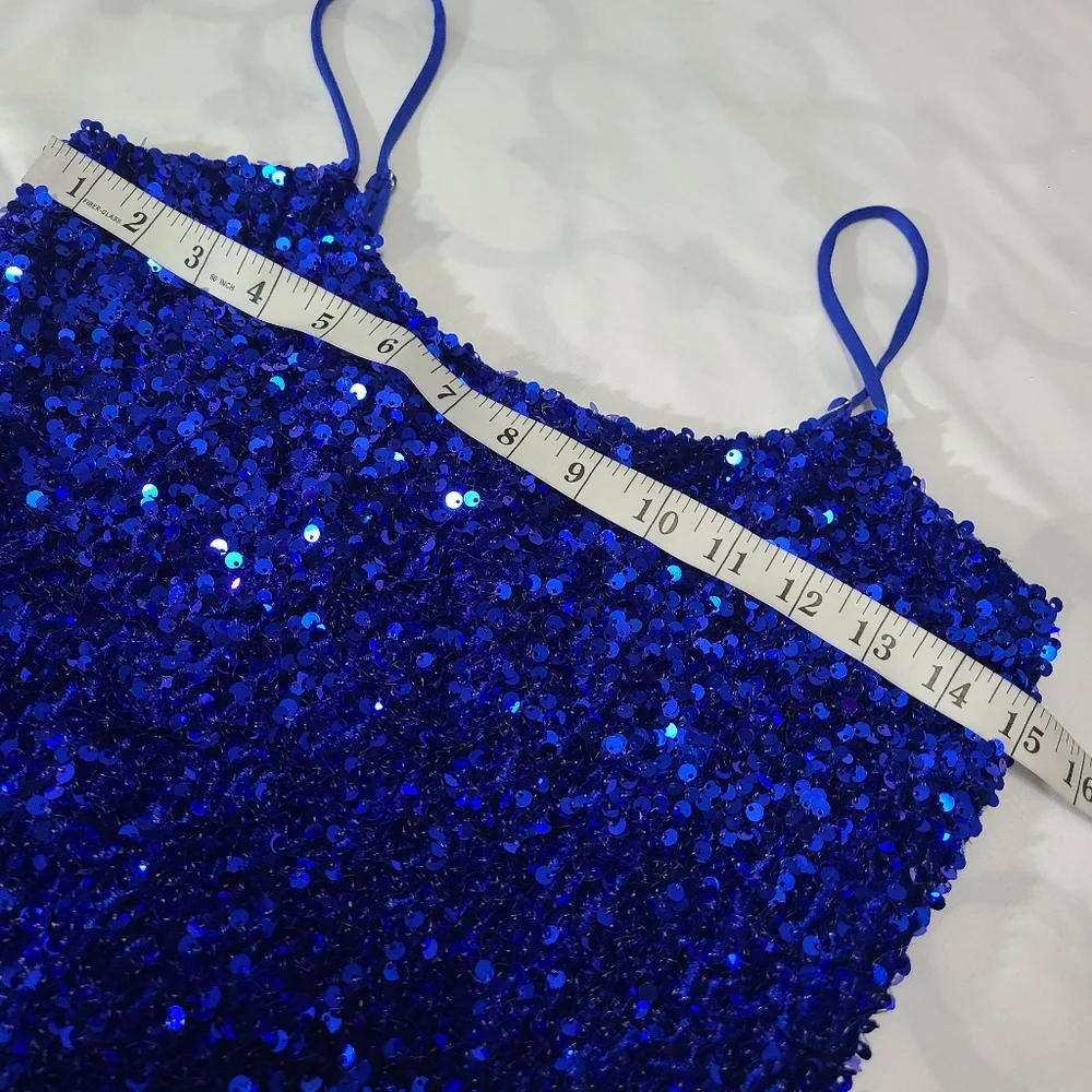 Lucy in the Sky Bodycon Sequin Dress in Royal Blue Size‎ Large